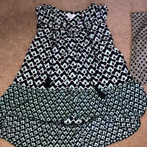 Crown and Ivy Sleeveless Blouse